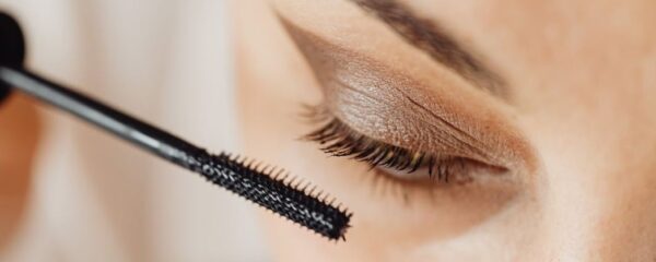 comment enlever du mascara waterproof